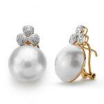 18K PENDIENTES ORO AMARILLO PERLA JAPONESA 14 MM CIERRE OMEGA