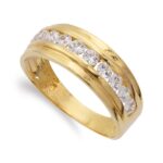 18K SORTIJA ORO AMARILLO CON CIRCONITA EN CARRIL, ANCHO: 7 MM