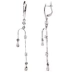 18K PENDIENTES LARGOS ORO BLANCO CIRCONITA 59X7 MM CIERRE CATALAN