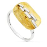 18K SORTIJA ORO BICOLOR MOTIVO RECTANGULAR MATIZADO, ANCHO: 11,5 MM