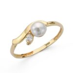 18K SORTIJA ORO AMARILLO HOJA CON PERLA 4,5 MM Y CIRCONITA, ANCHO: 6 MM