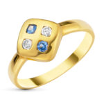 18K SORTIJA ORO AMARIILO ROMBO CON CIRCONITAS, ANCHO: 10 MM