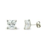 9K PENDIENTES ORO BLANCO CIRCONITA 7 MM GARRAS CIERRE PRESION