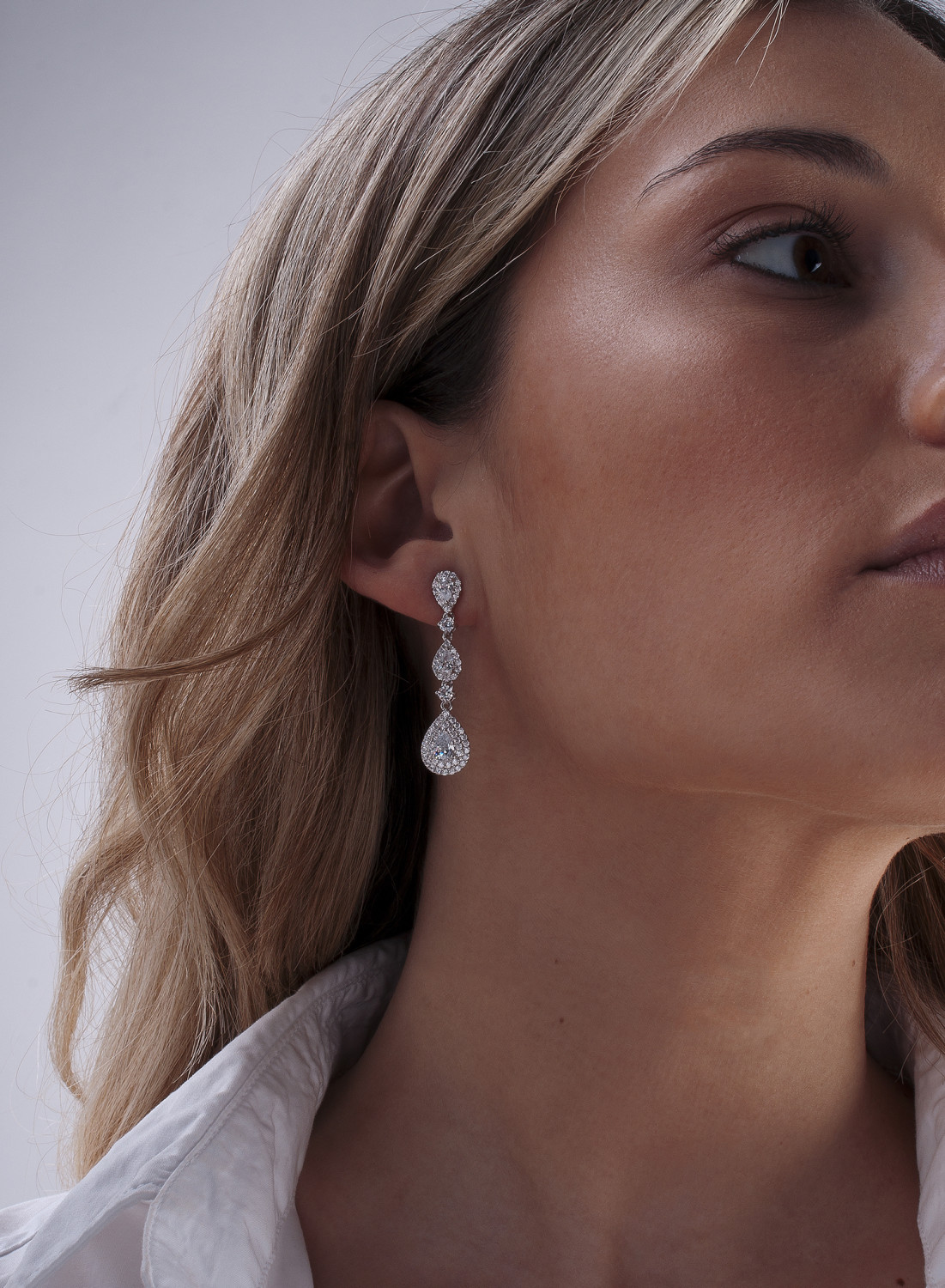 pendientes-largos-novia-plata-con-diferentes-tallas_modelo__1500x1500-16392-A_LB-2