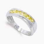 18K SORTIJA ORO BLANCO Y CIRCONITA COLOR AMARILLO, ANCHO: 5,5 MM