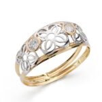 18K SORTIJA ORO BICOLOR DOBLE CUERPO FLORES CALADAS Y CIRCONITAS, ANCHO: 8 MM