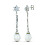 18K PENDIENTES ORO BLANCO TRES CUERPOS CUAJO Y PERLA, CIERRE PRESION