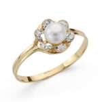 18K SORTIJA ORO AMARILLO FLOR CON PERLA Y CIRCONITA, ANCHO: 8 MM