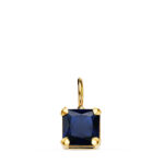 18K COLGANTE ORO AMARILLO CUADRADO CON GARRAS Y PIEDRA COLOR AZUL DE 6,5 X 6,5 MM,